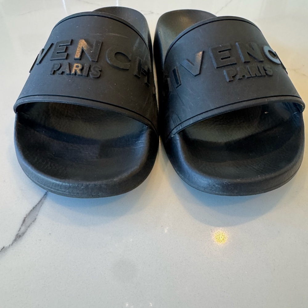 Givenchy Black Embossed Slides - Picture 5 of 7